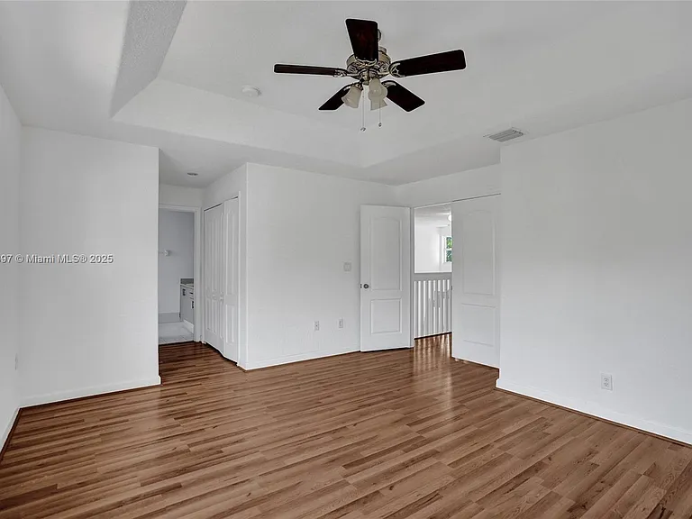 17037 SW 39th St — Photo 20