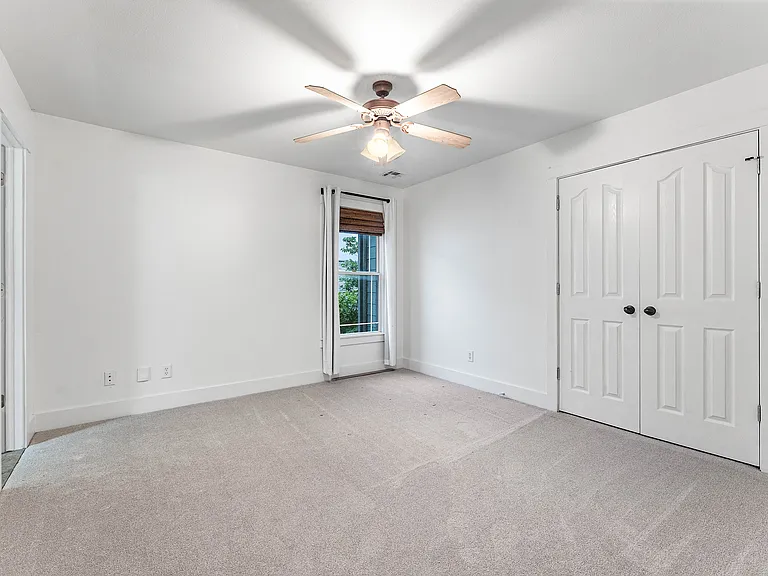 917 NE Arleta Gdns — Photo 17