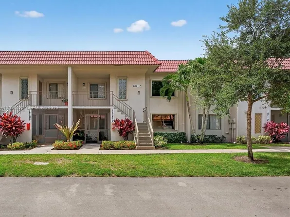 16210 Laurel Dr #203, Fort Lauderdale, FL 33326