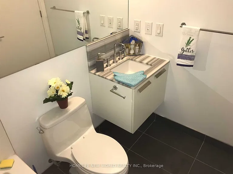 42 Charles St E #3203 — Photo 6