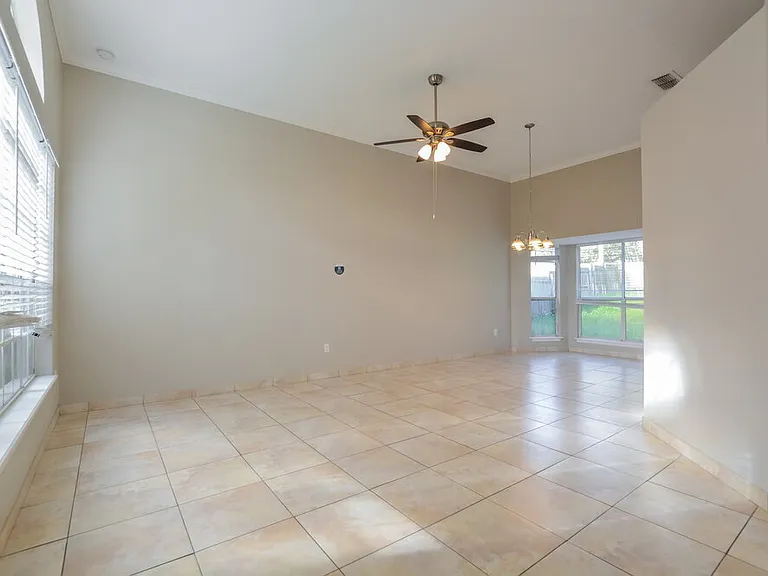 2233 Grand Tree Ct — Photo 7