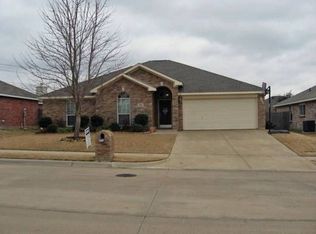 541 Bent Oak Dr, Fort Worth, TX 76131