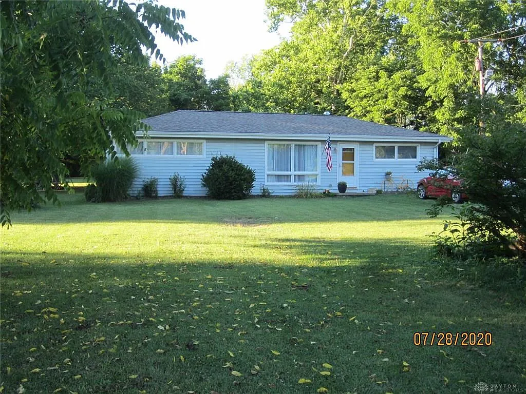 5660 W National Rd photo 1