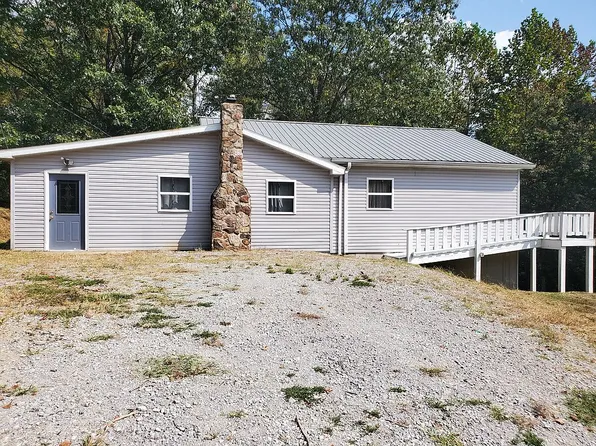 530 Bridwell Ln, Cobden, IL 62920