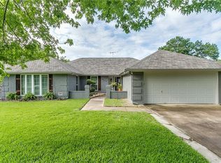 8617 Skyview Ter, Benbrook, TX 76116