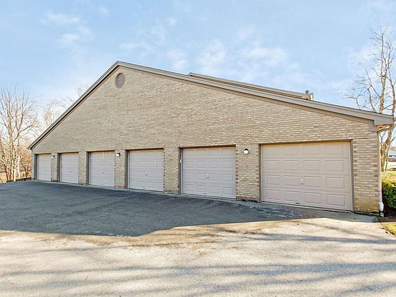 3rd image of 1201 Winter Springs Ct Unit 104