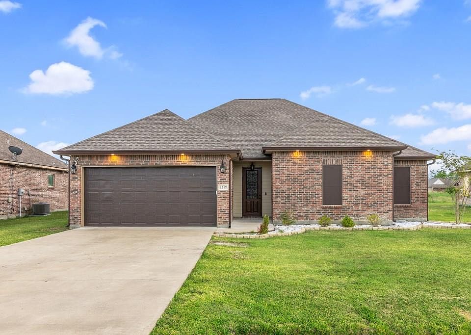 1st image of 1517 Trisha Ct