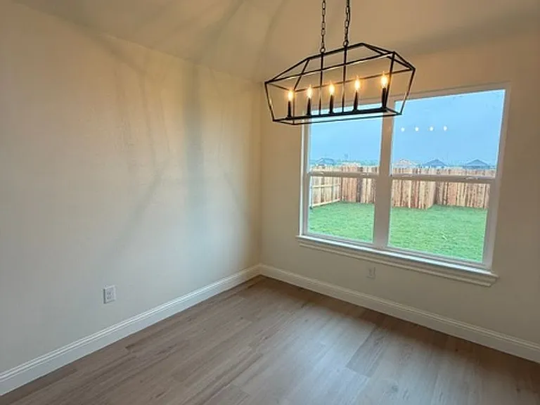 7650 Hudson Way — Photo 6