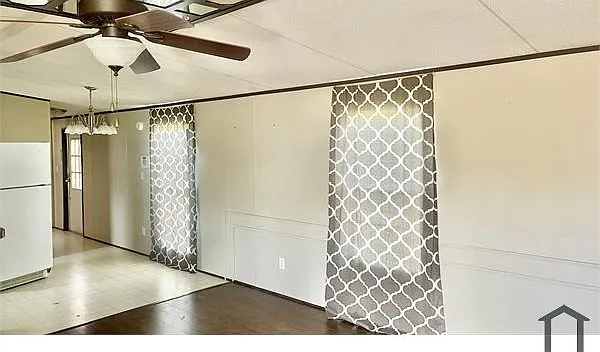 3 bed, 1280 sqft, $1,300 — Photo 3