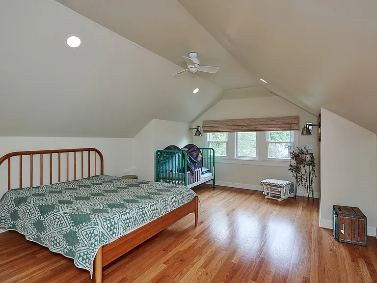 216 Le Moyne Pkwy — Photo 24