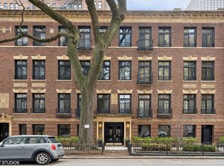 21 E Elm St APT 1C, Chicago, IL 60611