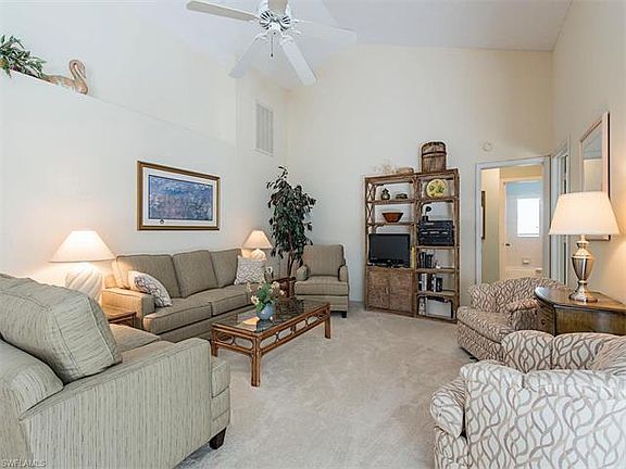 3rd image of 4138 Royal Wood Blvd