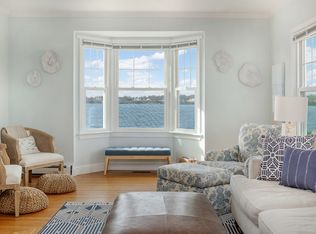 112 Esplanade St, Middletown, RI 02842