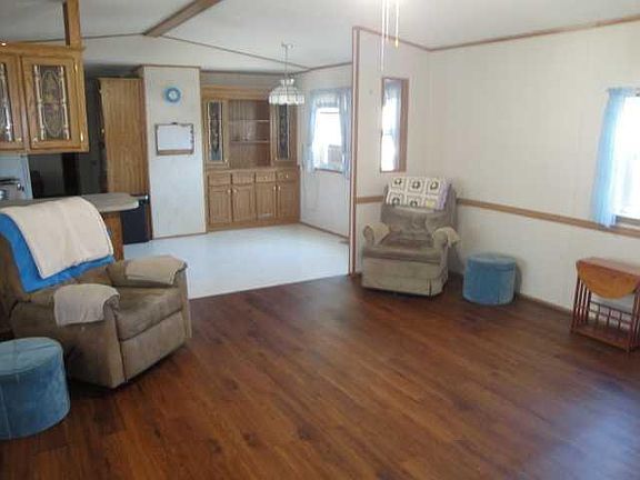 2nd image of 3010 29th St S