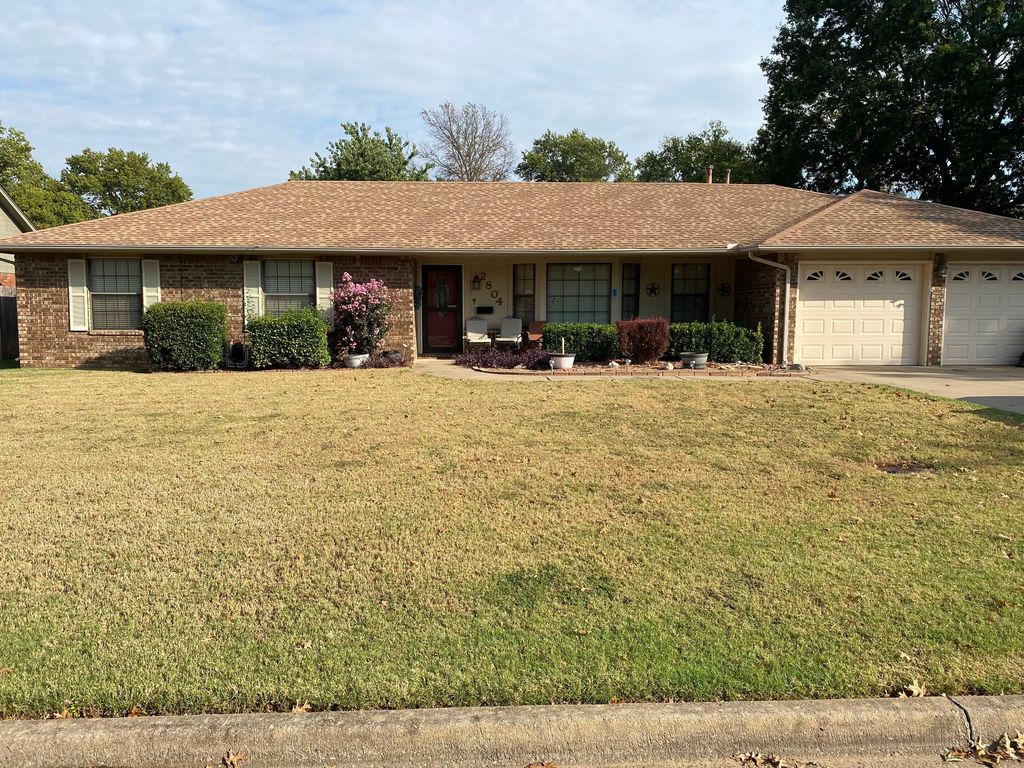 2804 Houston St - Property Image