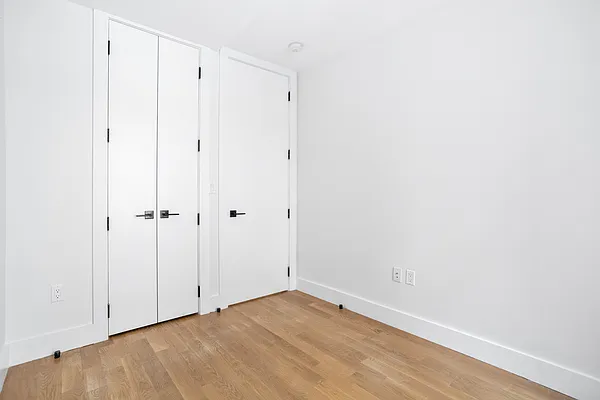 Rented by Skyhigh Realty NYC LLC | media 29