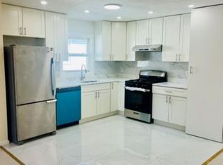 14618 25th Dr, Flushing, NY 11354
