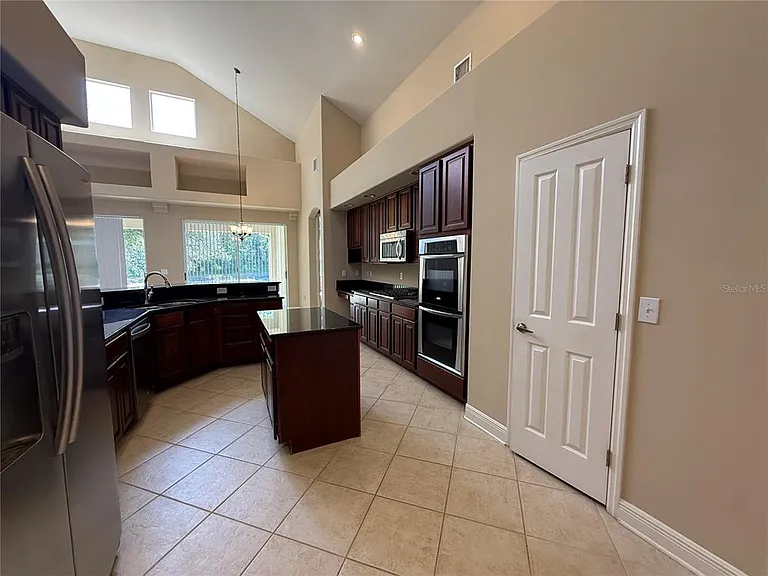 1754 Fircrest Ct — Photo 11