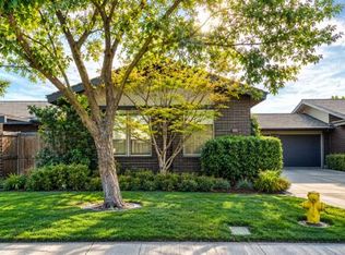 725 N Silvervale Dr, Visalia, CA 93291