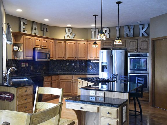 3rd image of 5684 Koster Dr SW