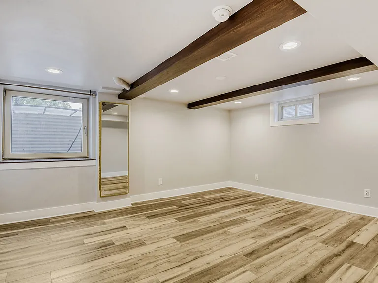 3171 S Williams St — Photo 22