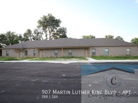 907 Martin Luther King Blvd