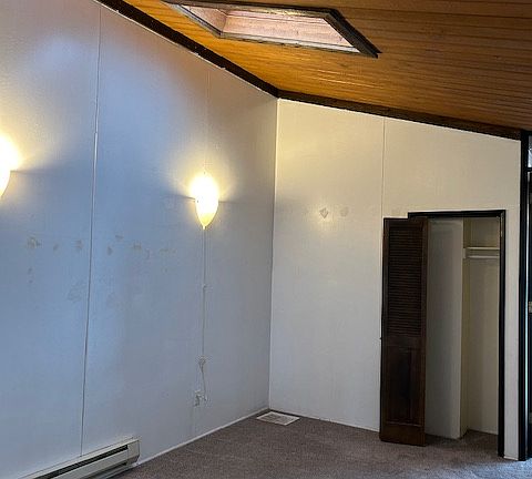 3rd image of 2426 E Kensington Ave #2426