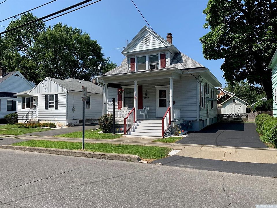 1st image of 24 Glenwood Blvd
