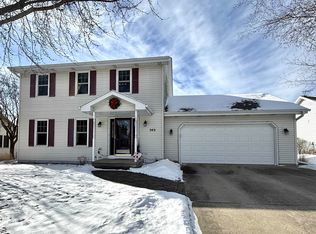 363 Sunnybrook Dr, Oshkosh, WI