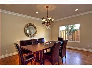 4th image of 10483 Mira Vista Ave