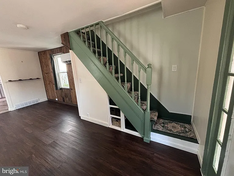 167 West Ave — Photo 12