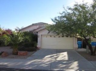 2551 E Taro Ln, Phoenix, AZ 85050