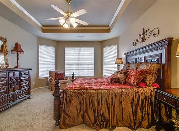 4th image of 7705 Brushfield Dr