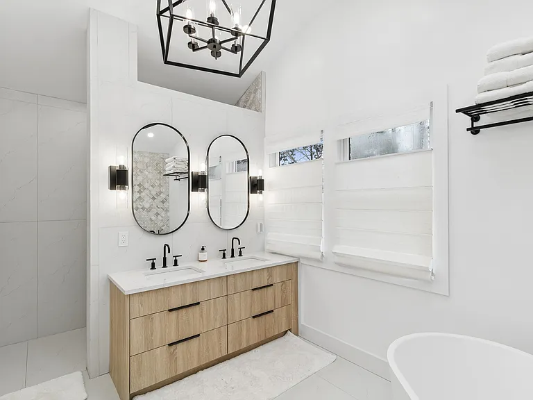 38 Sandra Rd — Photo 15