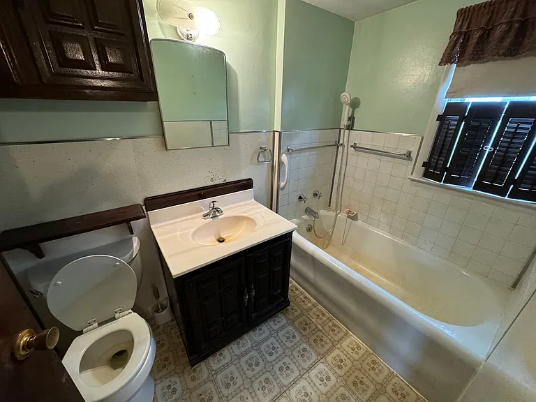 4703 Fake Rd — Photo 4