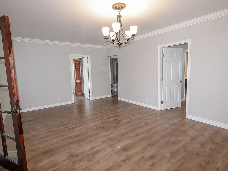 2924-2932 Suncrest Dr — Photo 27