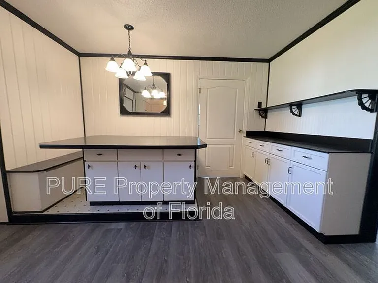 12300 SE 128th Ct — Photo 11