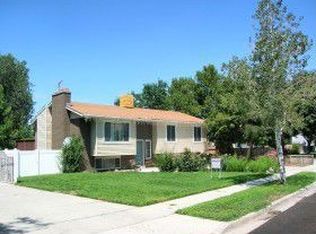 8284 S Wayside Dr, Sandy, UT 84094