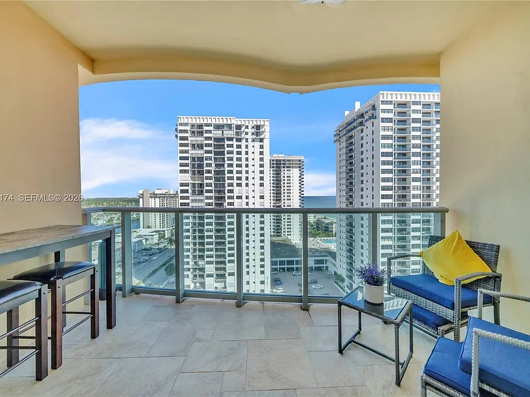 2501 S Ocean Dr #Penthouse 38 — Photo 4