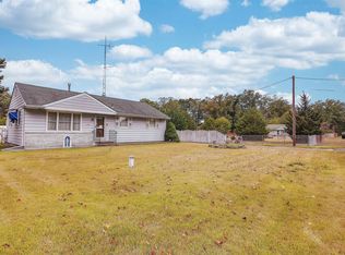 418 Tuckahoe Rd, Vineland, NJ 08360