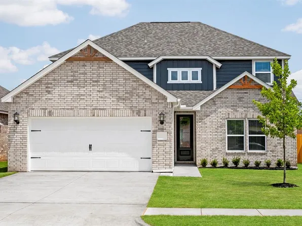 12013 SW 30th St, Yukon, OK 73099