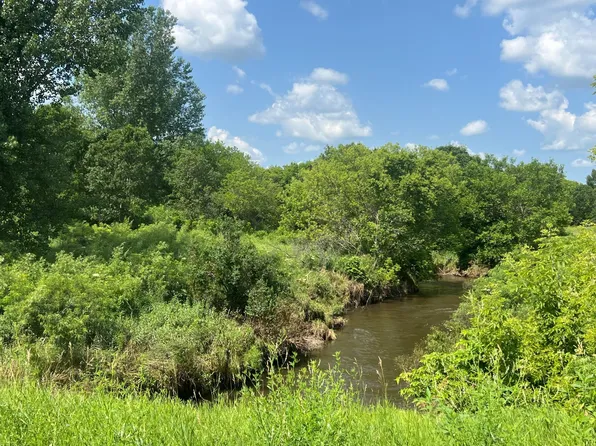 550th Ave, Mountain Lake, MN 56159
