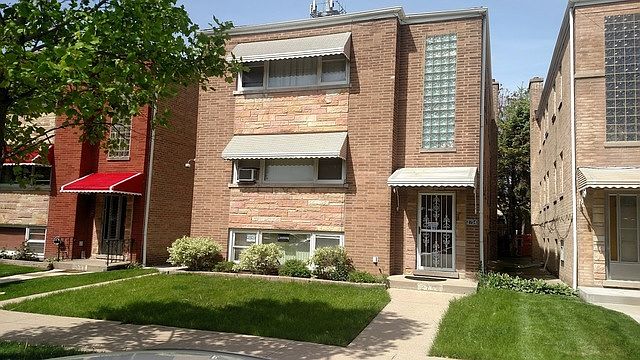 1st image of 2754 N Mulligan Ave