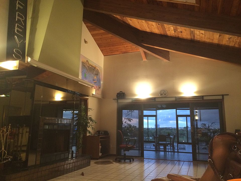 1st image of 641 Marina Point Dr #6410