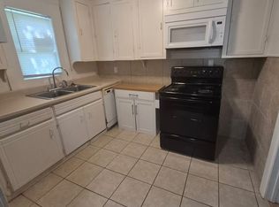 204 Glover St, Hot Springs, AR 71913