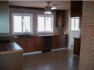 1206 4th St W, Roundup, MT 59072