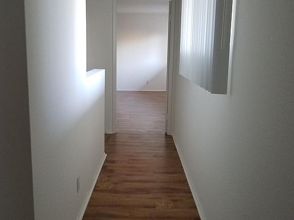 4th image of 4214 Arch Dr APT 2