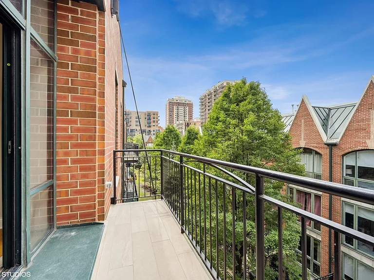 1440 S Wabash Ave #213 — Photo 15