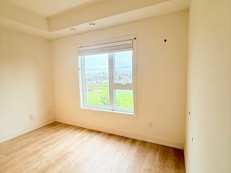 16 Melbourne Ave #317B — Photo 32