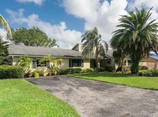 16241 SW 282nd St, Homestead, FL 33033
